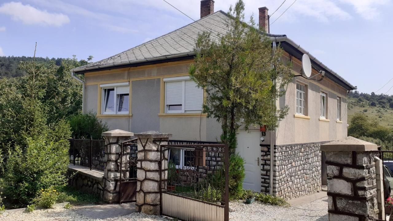 Szakal Vendeghaz Hotel Aggtelek Eksteriør billede